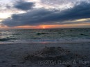 Sunset over sandcastle * Sunset over sandcastle * 2272 x 1704 * (2.67MB)