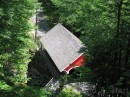 Flume Gorge * A view of a covered bridge from the trail as it winds down towards the Flume * 2272 x 1704 * (4.13MB)